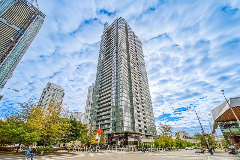  1803 - 15 Fort York Blvd  Toronto, M5V 3Y4 | Image 1