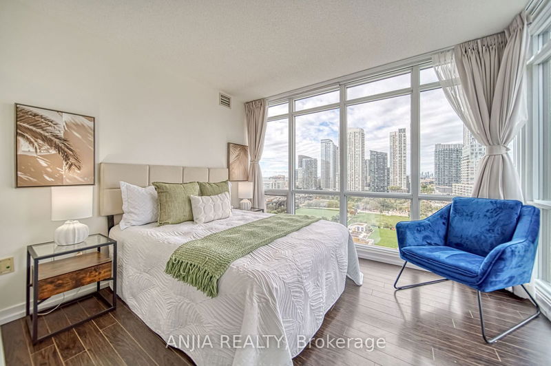  1803 - 15 Fort York Blvd  Toronto, M5V 3Y4 | Image 27