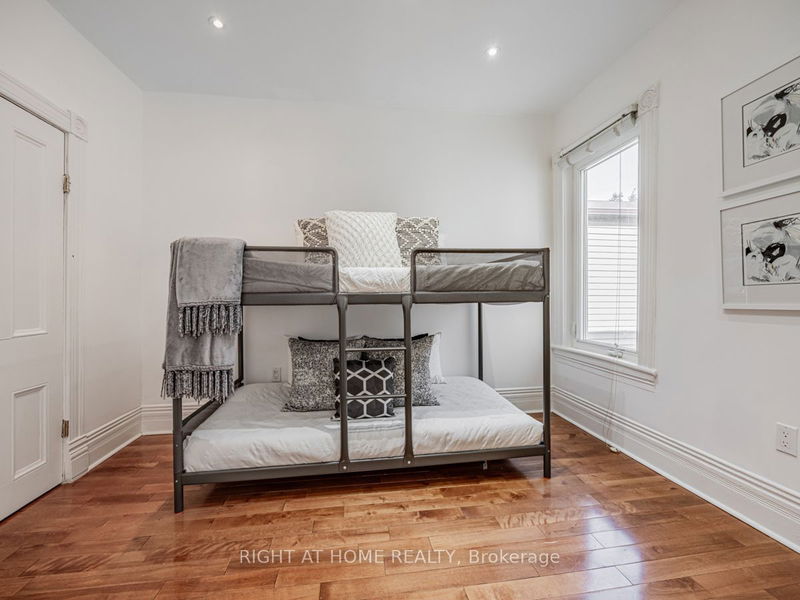 243 Christie St  Toronto, M6G 3B5 | Image 17