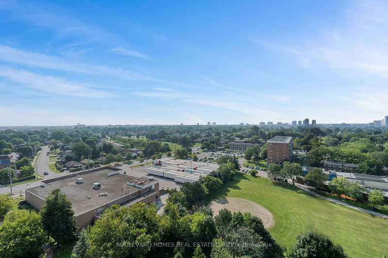  1408 - 25 Sunrise Ave  Toronto, M4A 2S2 | Image 26