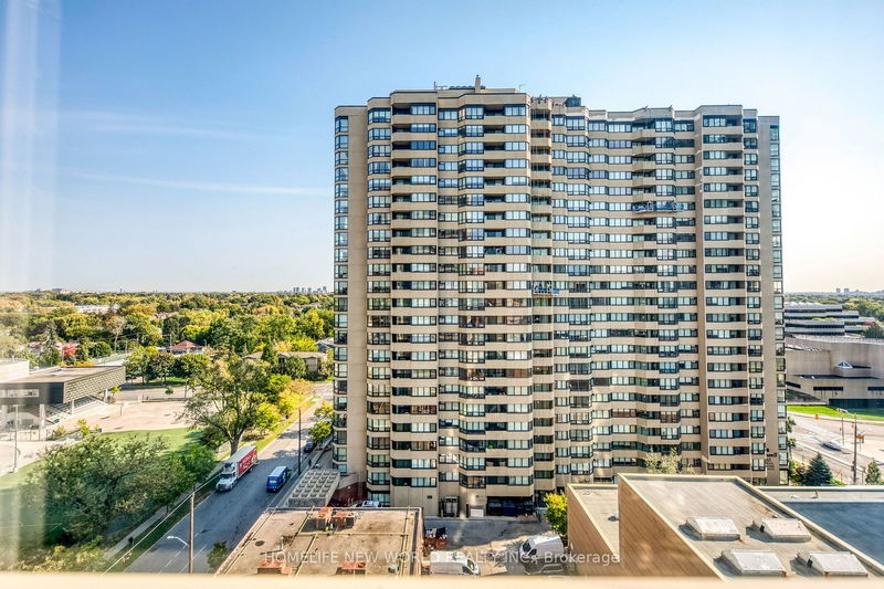  1206 - 30 Greenfield Ave  Toronto, M2N 6N3 | Image 33