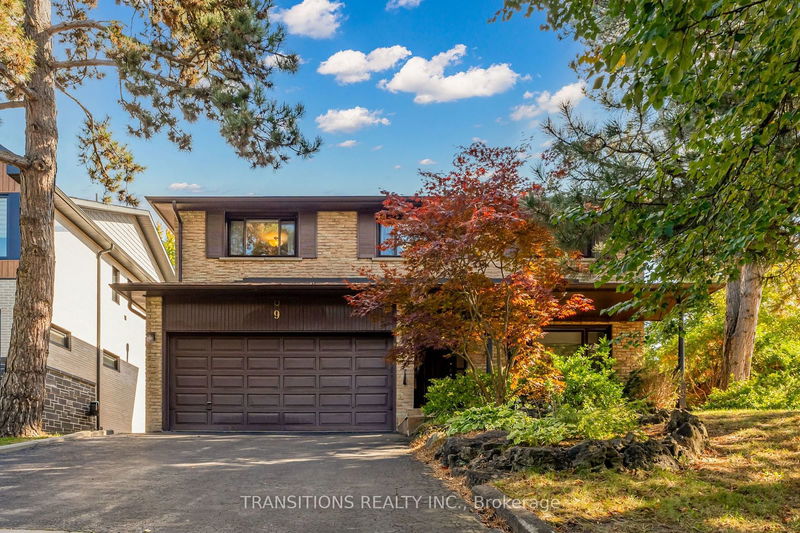 9 Loganberry Cres  Toronto, M2H 3H2 | Image 1