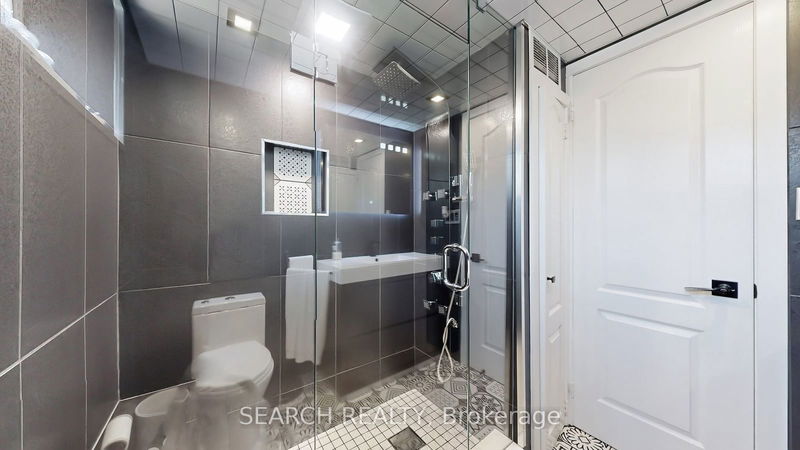 316 Shaw St  Toronto, M6J 2X2 | Image 27