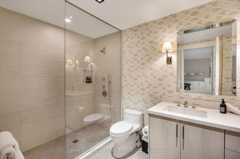 80 Chestnut Park Rd  Toronto, M4W 1W9 | Image 35