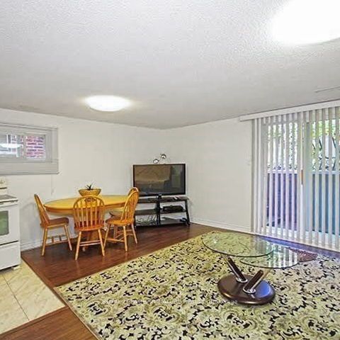 96 Carnival Crt  Toronto, M2R 3T8 | Image 30