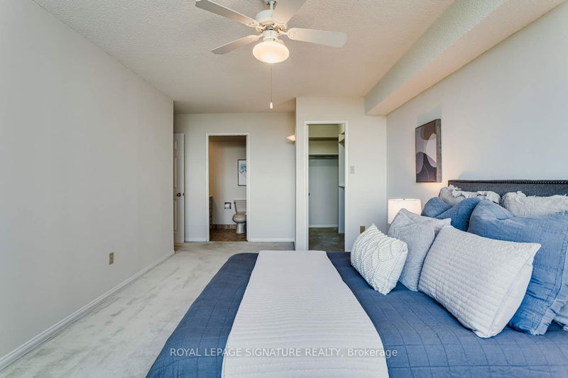  1111 - 3000 Bathurst St  Toronto, M6B 3B4 | Image 20