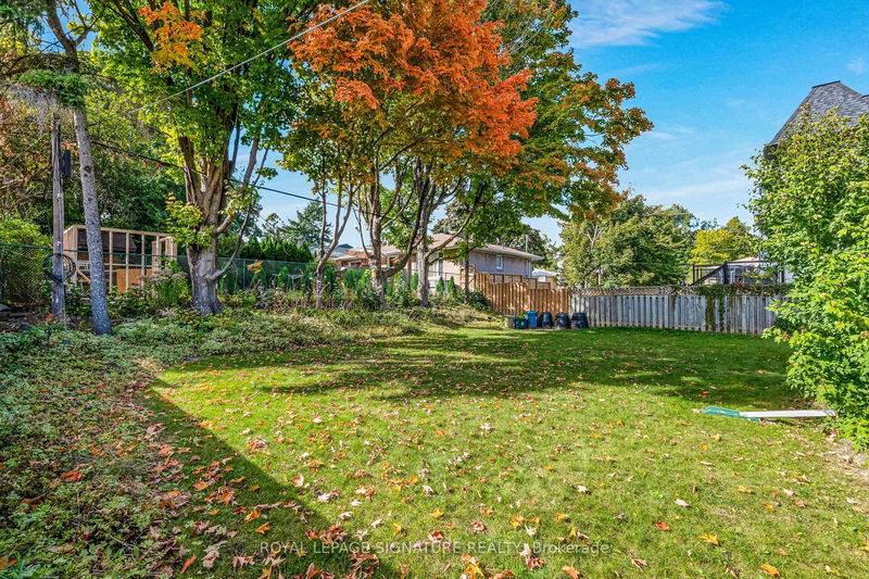 186 Burbank Dr  Toronto, M2K 1P4 | Image 34