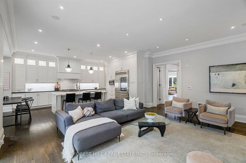 102 Carmichael Ave  Toronto, M5M 2W9 | Image 12