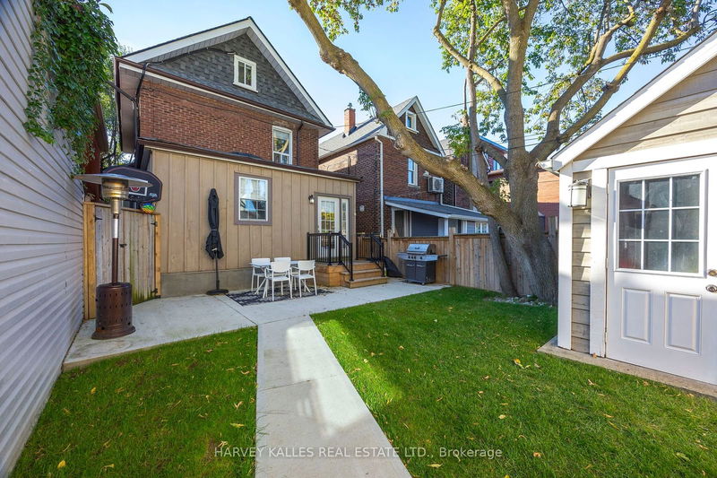 257 Wychwood Ave  Toronto, M6C 2T6 | Image 20