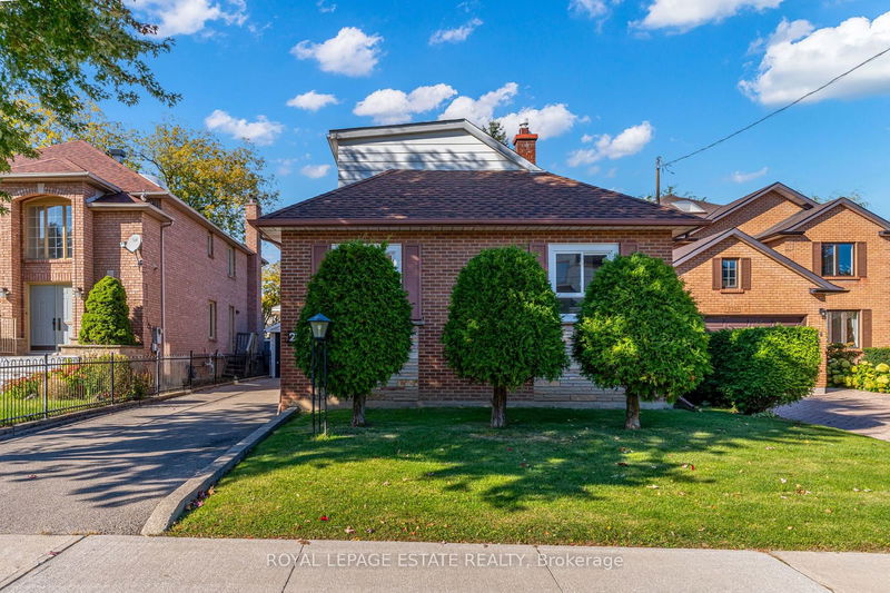 226 Olive Ave, Toronto, Ontario (MLS C9396114)