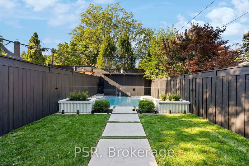 28A Wilberton Rd  Toronto, M4V 1Z3 | Image 27