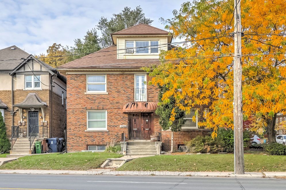 Building at 1200 Avenue Road, Toronto, Lawrence Park South