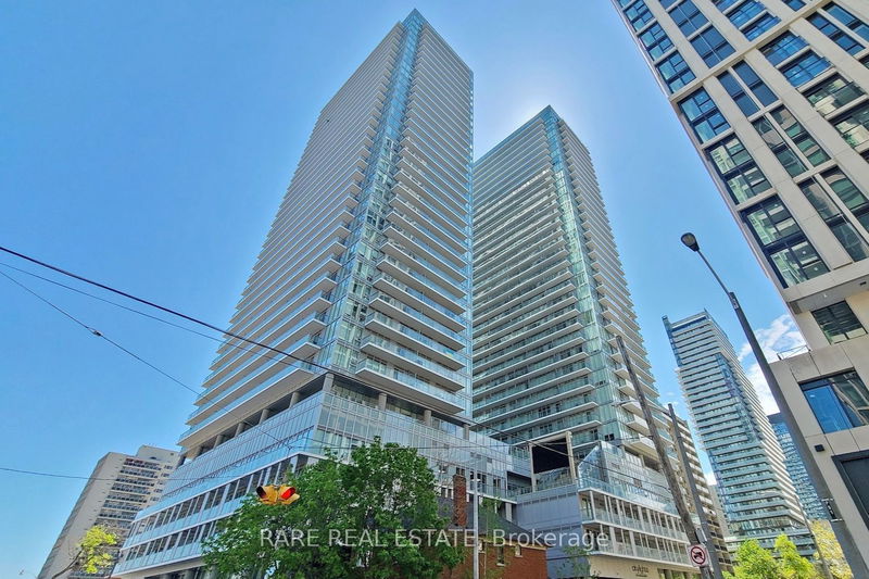 home for lease on 2801-195 Redpath Avenue