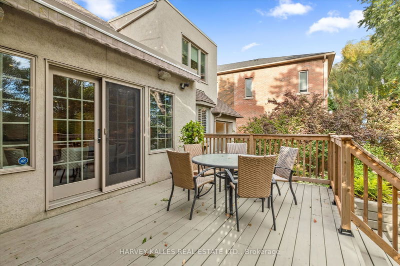 49 Wembley Rd  Toronto, M6C 2G1 | Image 36