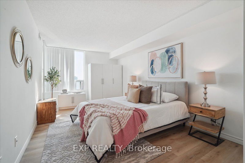  1012 - 8 Covington Rd  Toronto, M6A 3E5 | Image 5