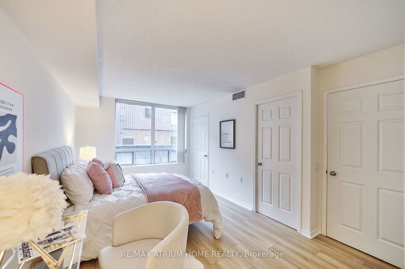  202 - 35 Finch Ave E Toronto, M2N 6Z8 | Image 15