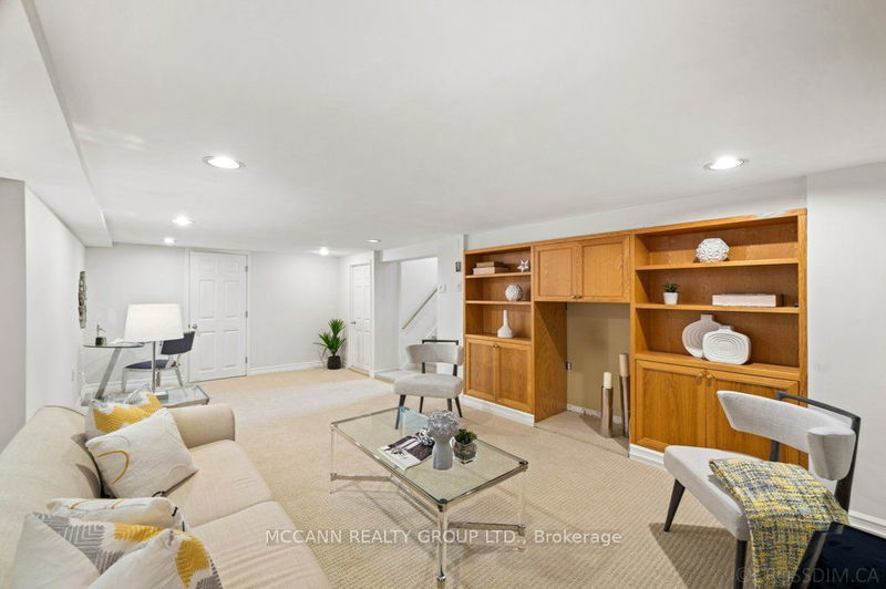 48 Joicey Blvd  Toronto, M5M 2S9 | Image 25