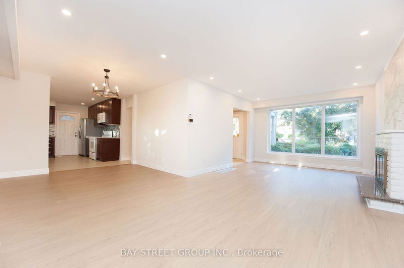 36 Brahms Ave  Toronto, M2H 1H4 | Image 7