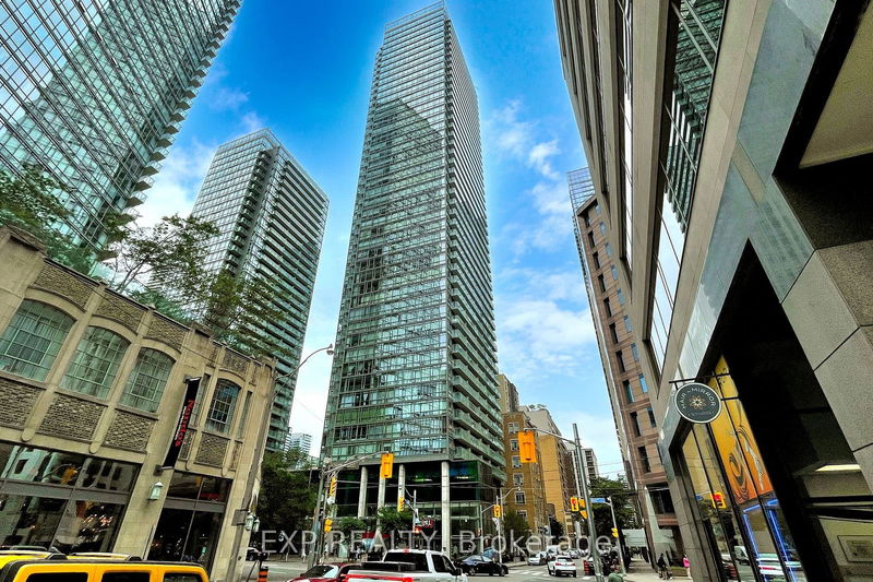  3203 - 38 Grenville St  Toronto, M4Y 1A5 | Image 28