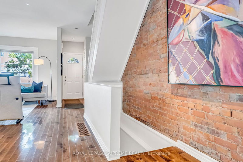 405 Dupont St  Toronto, M5R 1W3 | Image 18