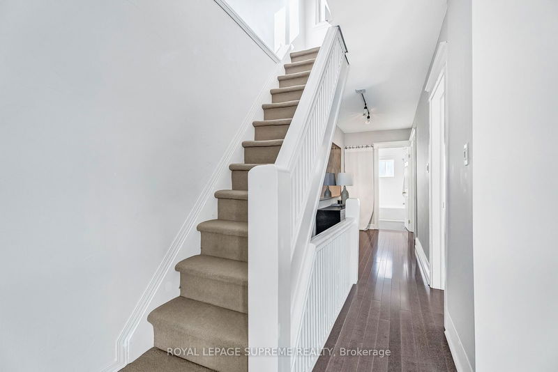 405 Dupont St  Toronto, M5R 1W3 | Image 20