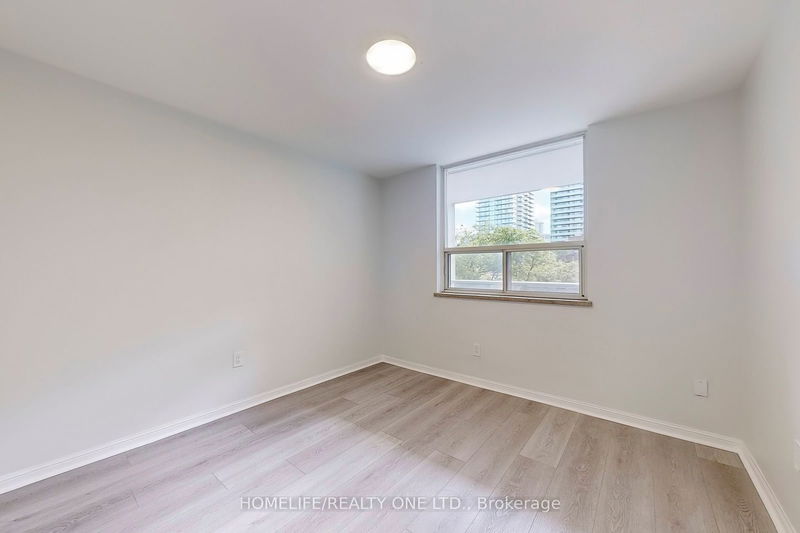  404 - 30 Gloucester St  Toronto, M4Y 1L6 | Image 21