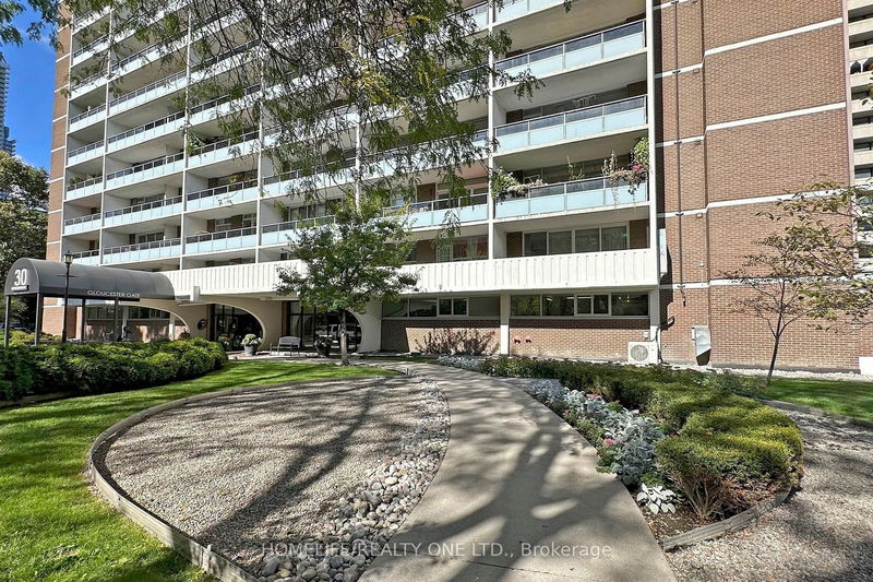  404 - 30 Gloucester St  Toronto, M4Y 1L6 | Image 3