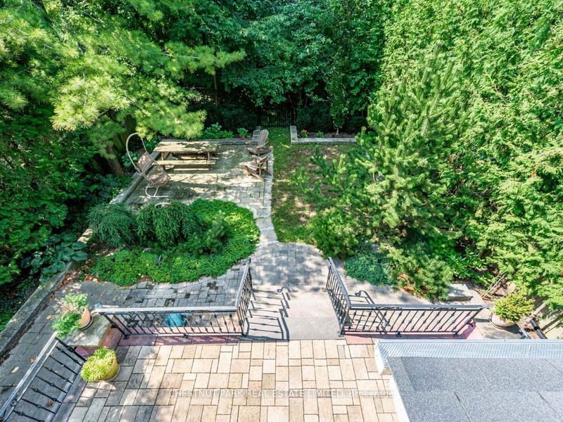 28 Brendan Rd  Toronto, M4G 2X1 | Image 33