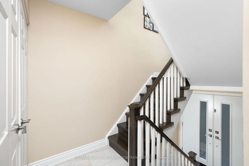 16 Blairville Rd  Toronto, M3H 5Y5 | Image 13