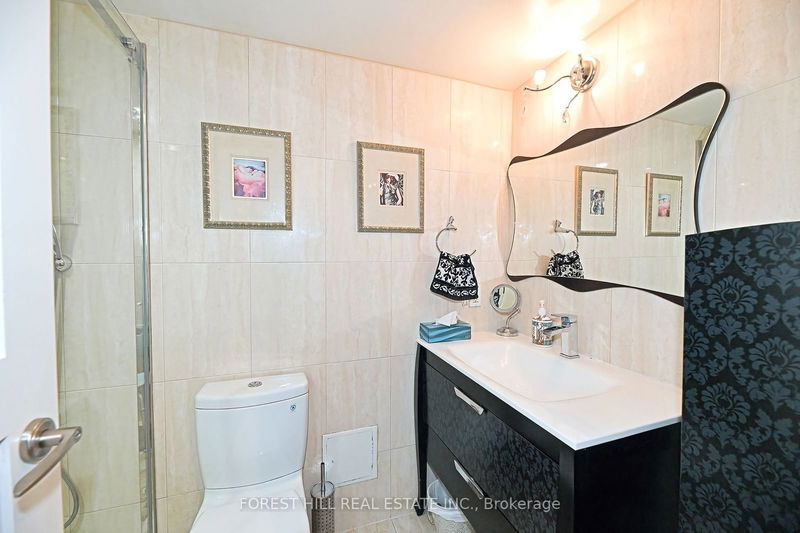  2404 - 135 Antibes Dr  Toronto, M2R 2Z1 | Image 14