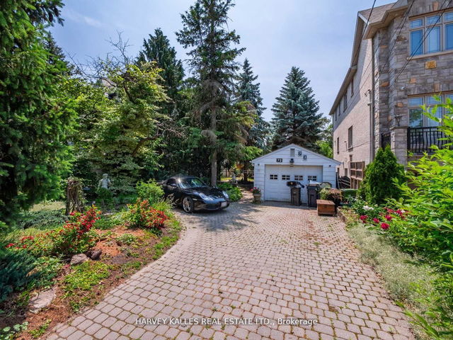 72 Gwendolen Crescent