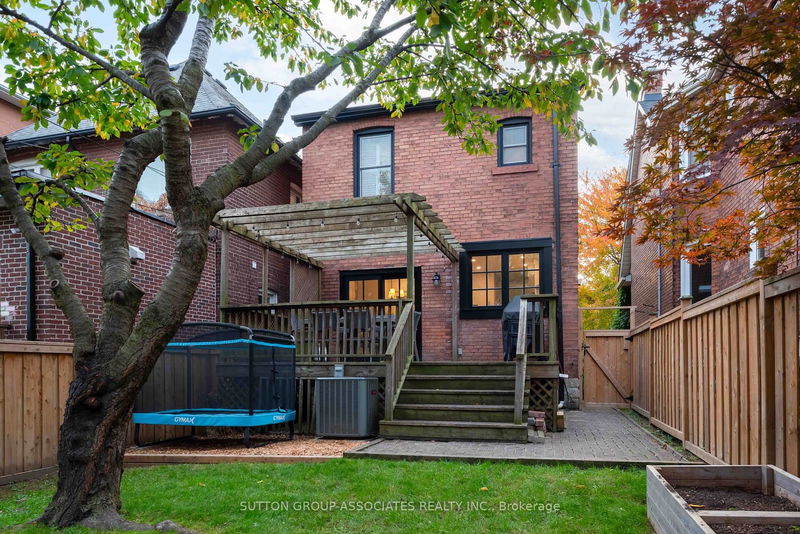 189 Wychwood Ave  Toronto, M6C 2T4 | Image 30