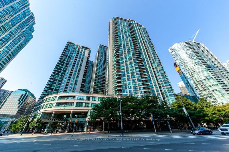  1109 - 16 Yonge St  Toronto, M5E 2A1 | Image 38