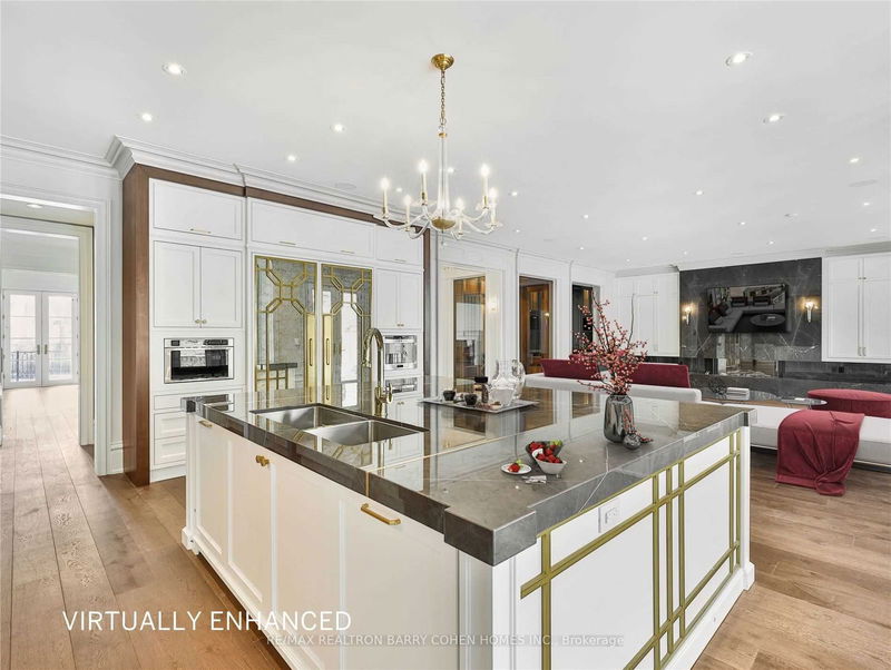 31 Russell Hill Rd  Toronto, M4V 2S9 | Image 14