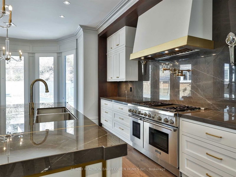 31 Russell Hill Rd  Toronto, M4V 2S9 | Image 15