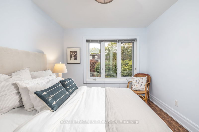 75 Gormley Ave  Toronto, M4V 1Y9 | Image 21