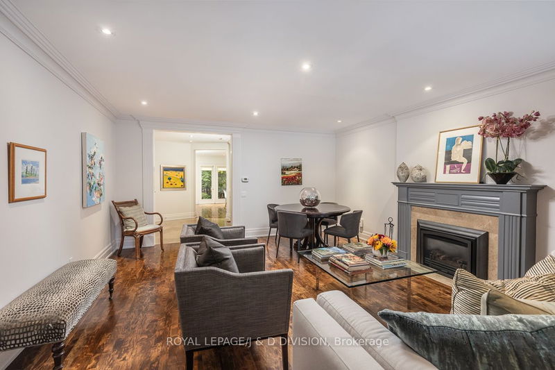 75 Gormley Ave  Toronto, M4V 1Y9 | Image 5