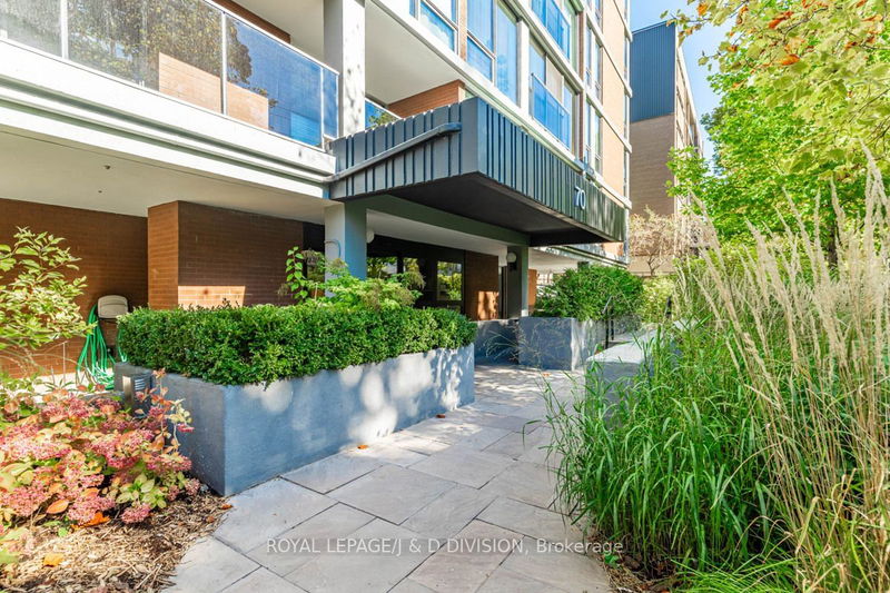  701 - 70 Montclair Ave  Toronto, M5P 1P7 | Image 2