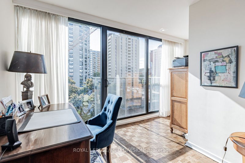  701 - 70 Montclair Ave  Toronto, M5P 1P7 | Image 6