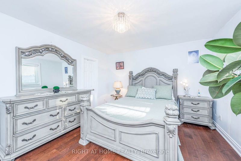 109 Fontainbleau Dr  Toronto, M2M 1P1 | Image 14