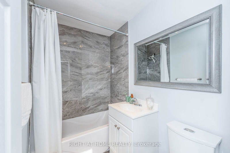 109 Fontainbleau Dr  Toronto, M2M 1P1 | Image 15