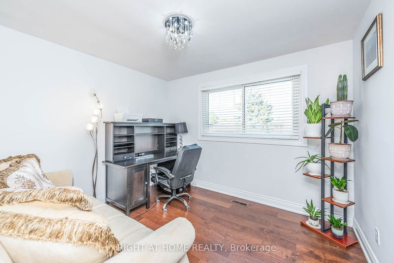 109 Fontainbleau Dr  Toronto, M2M 1P1 | Image 18