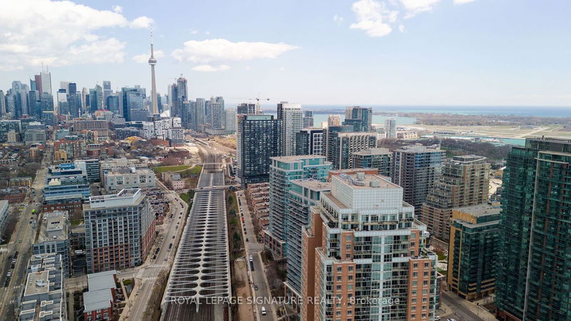  416 - 125 Western Battery Rd  Toronto, M6K 3R8 | Image 27