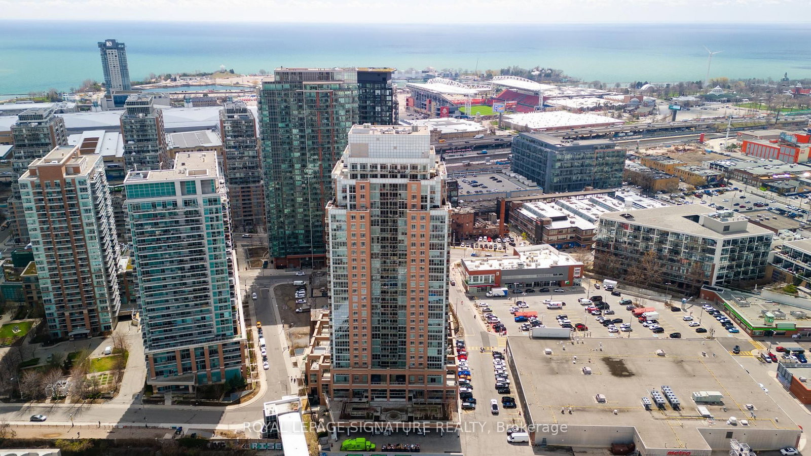 Listing Image 28