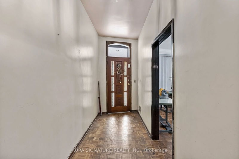 246 Niagara St  Toronto, M6J 2L4 | Image 4