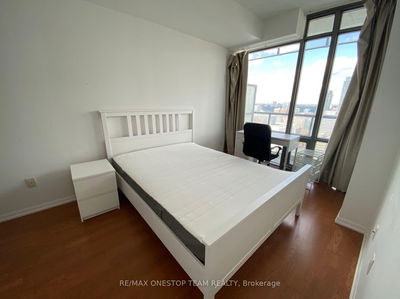 Unit 4208 — 38 Grenville St, Toronto - Bay Street Corridor image-0-2