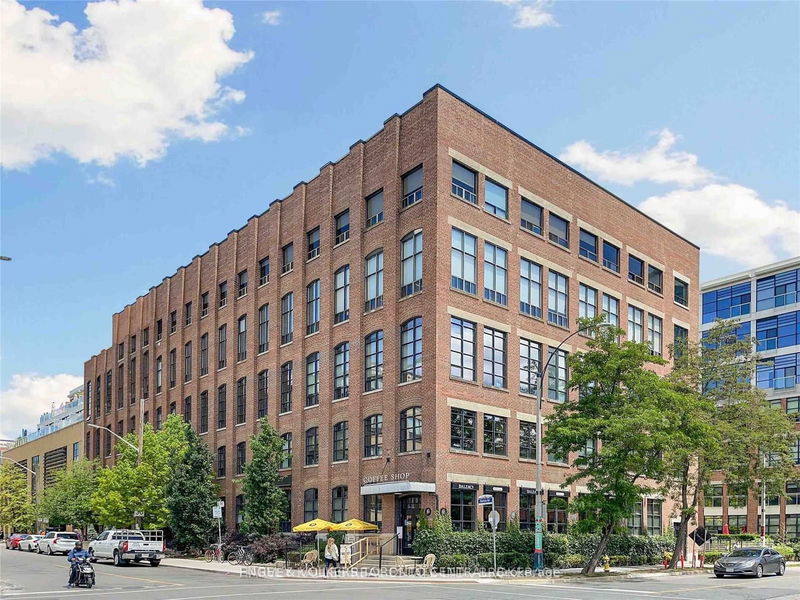 home for lease on 405-43 Hanna Avenue