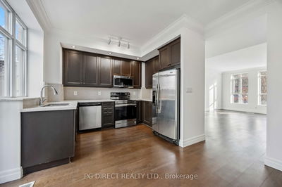 Unit TH6 — 934 Mount Pleasant Rd, Toronto - Mount Pleasant West image-0-3