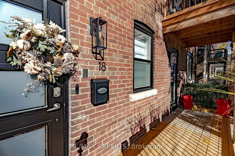 home for lease on 16-18 Page Street