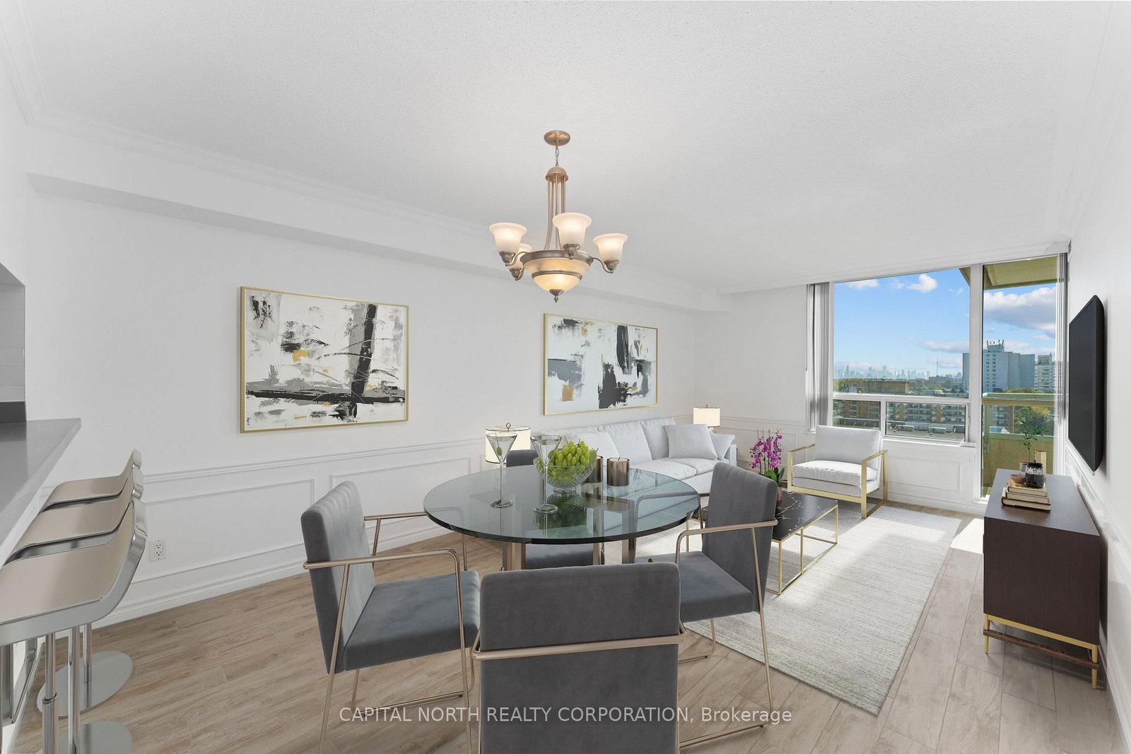 Listing Image 12